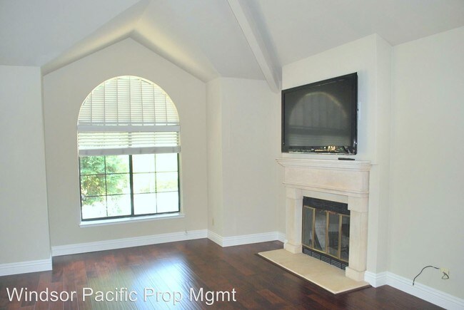 Building Photo - 1 br, 1 bath House - 249 Copper Ridge Rd