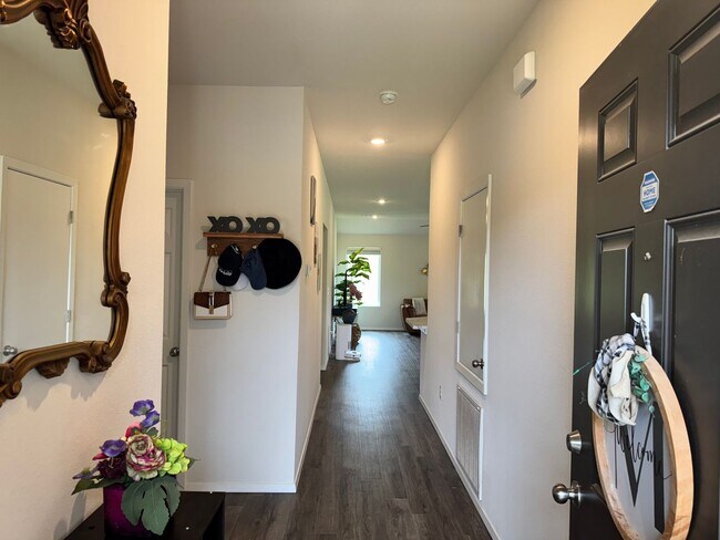 Foto del edificio - 4506 SW Sackett Ave