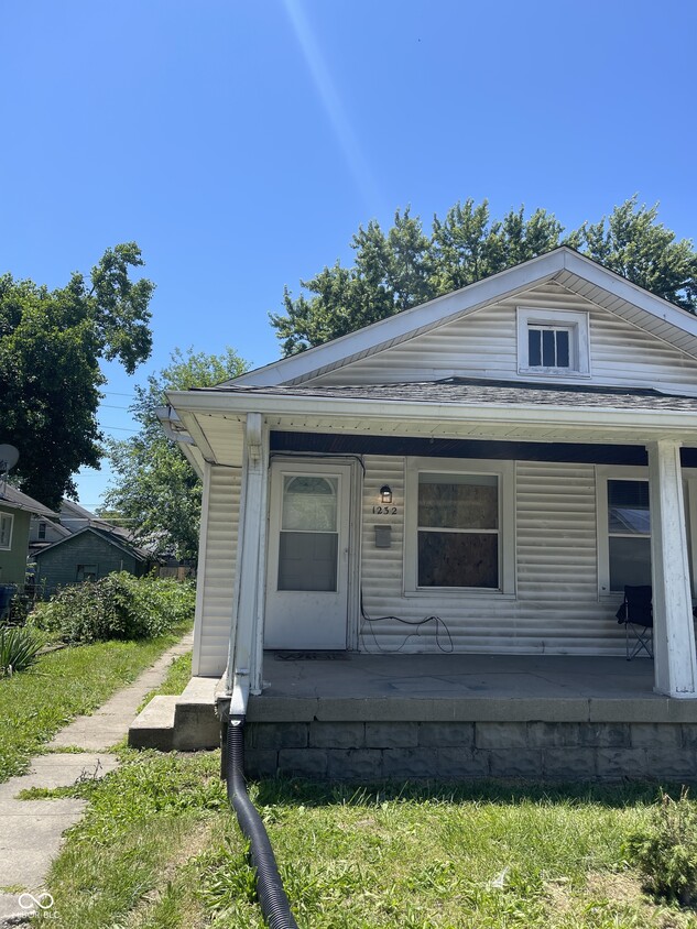 1232 Hiatt St, Indianapolis, IN 46221 - House Rental in Indianapolis ...