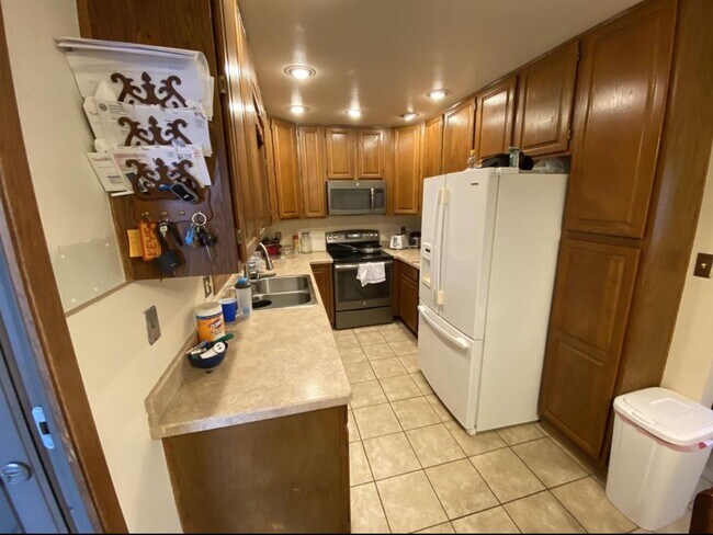 Foto del edificio - 404 26th Ave NE