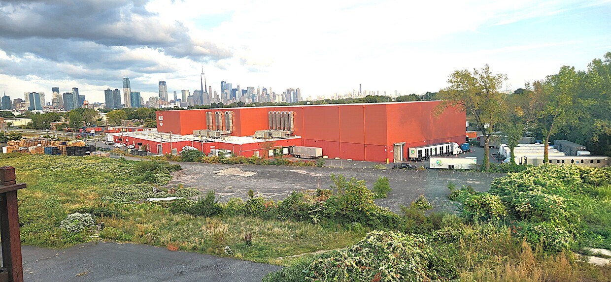 Foto principal - 708 Garfield Ave