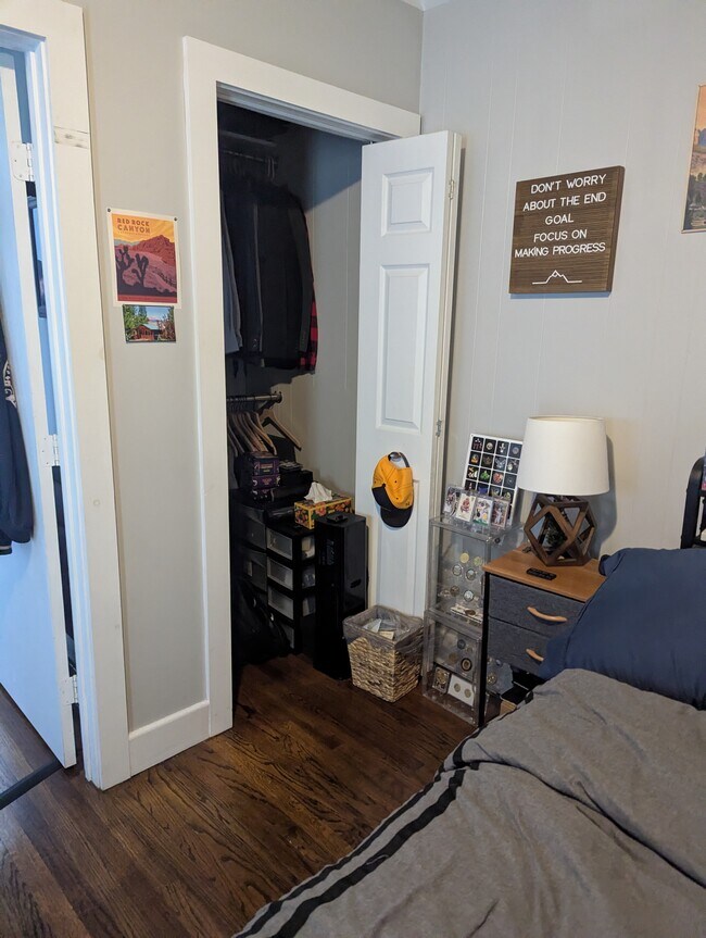 Building Photo - 57-59 Sewall Ave. Unit 2