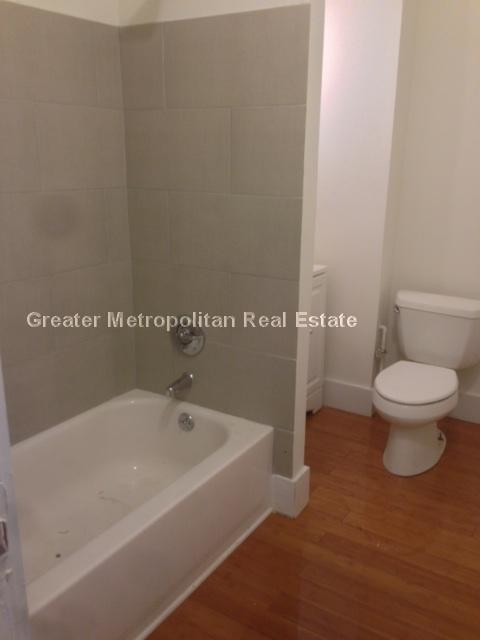 Foto del edificio - 764 E 8th St