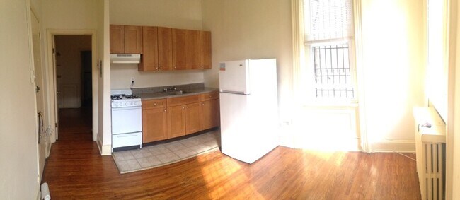 Building Photo - 4419 Osage Ave