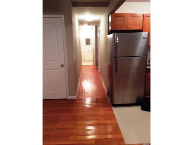 Building Photo - 114 Bay 49th St