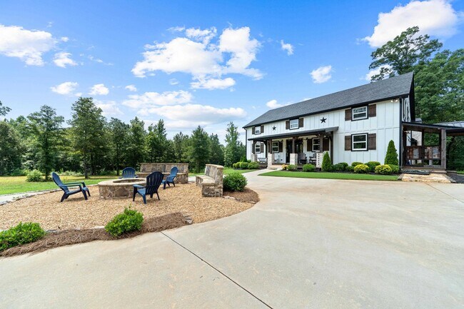 Foto del edificio - 5880 Madison Hwy