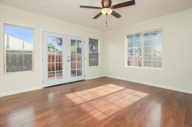Living Room - 15457 Tuba St