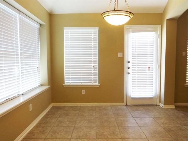 Building Photo - 7510 Fall Creek Bend