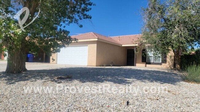 Building Photo - 2 Bedroom, 1 Bath Adelanto Home