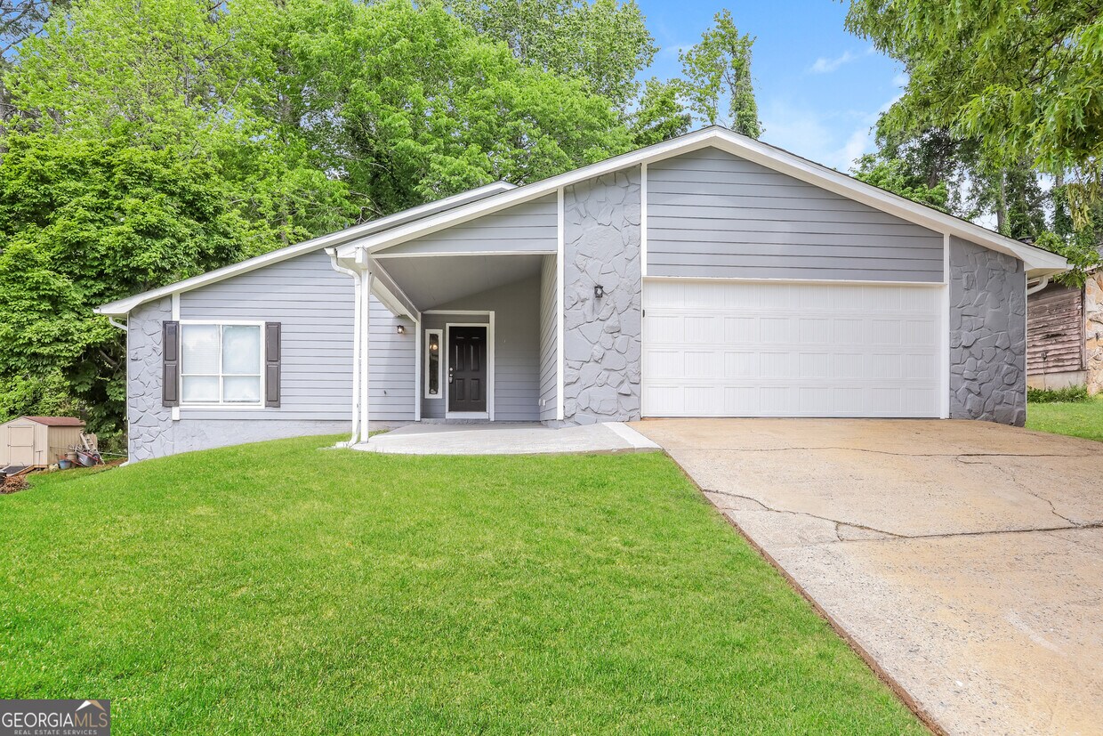Foto principal - 299 Park Ridge Ct
