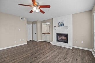 Building Photo - 250 El Dorado Blvd