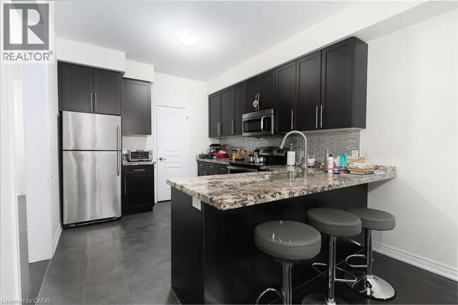 Building Photo - 40 Oakhaven Pl