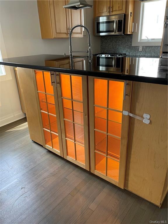 Foto del edificio - 4 Linda Ave