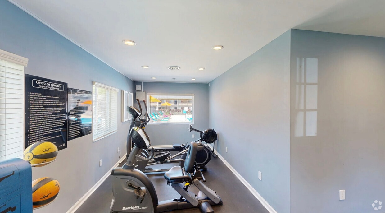 Photo - Ridgewood - Students save up to 10%! Apartments
