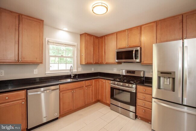 Foto del edificio - 2533 Hillsman St