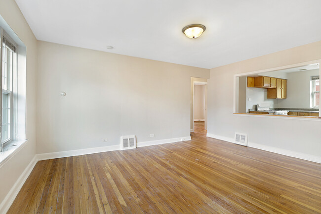 Building Photo - 959 Dobson St