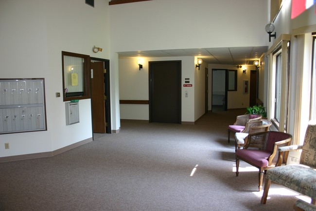 Lobby Photo - Silvercrest Apartments