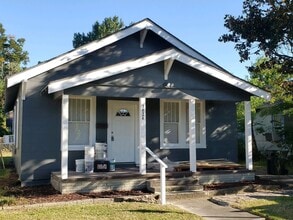 Building Photo - 3024 6th St