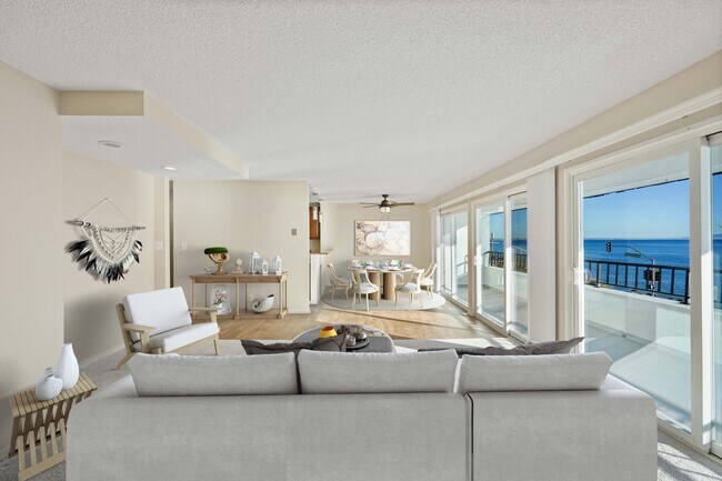 Foto del edificio - 18000 Coastline Dr