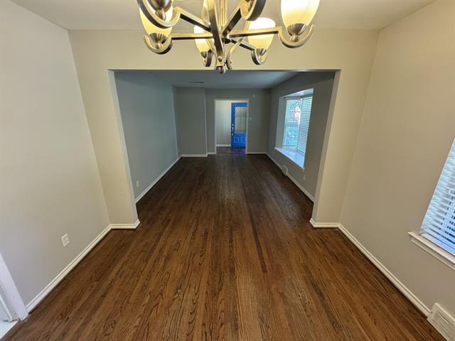 Foto del edificio - 7325 Rockhurst Dr