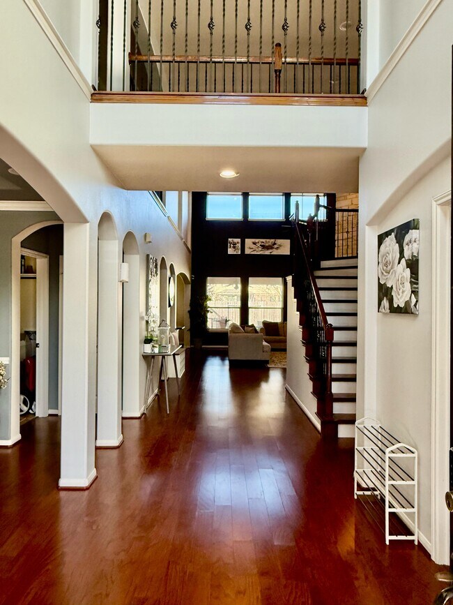 Foto del edificio - 8153 Tranquil Lake Way