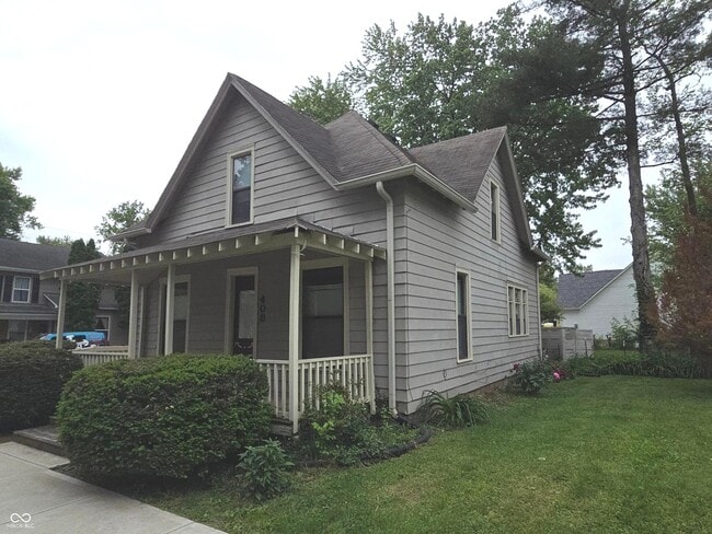 Building Photo - 408 S Main St