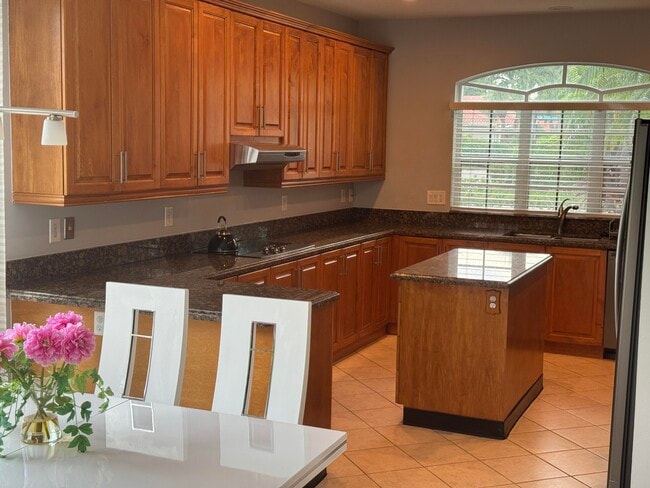 Foto del edificio - 20694 NW 27th Ave