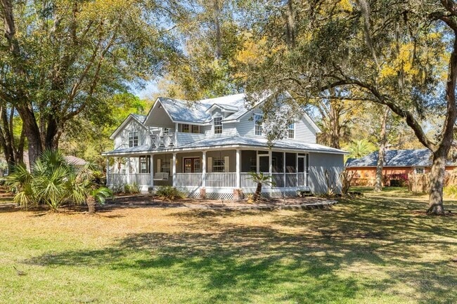 Foto del edificio - 728 Willow Wood Pl