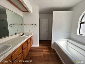 Building Photo - 3120 N Leafwood St