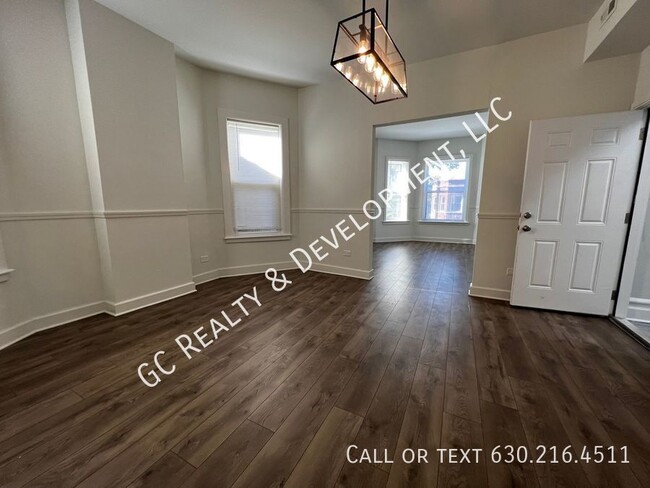 Building Photo - 6401 S Eberhart Ave