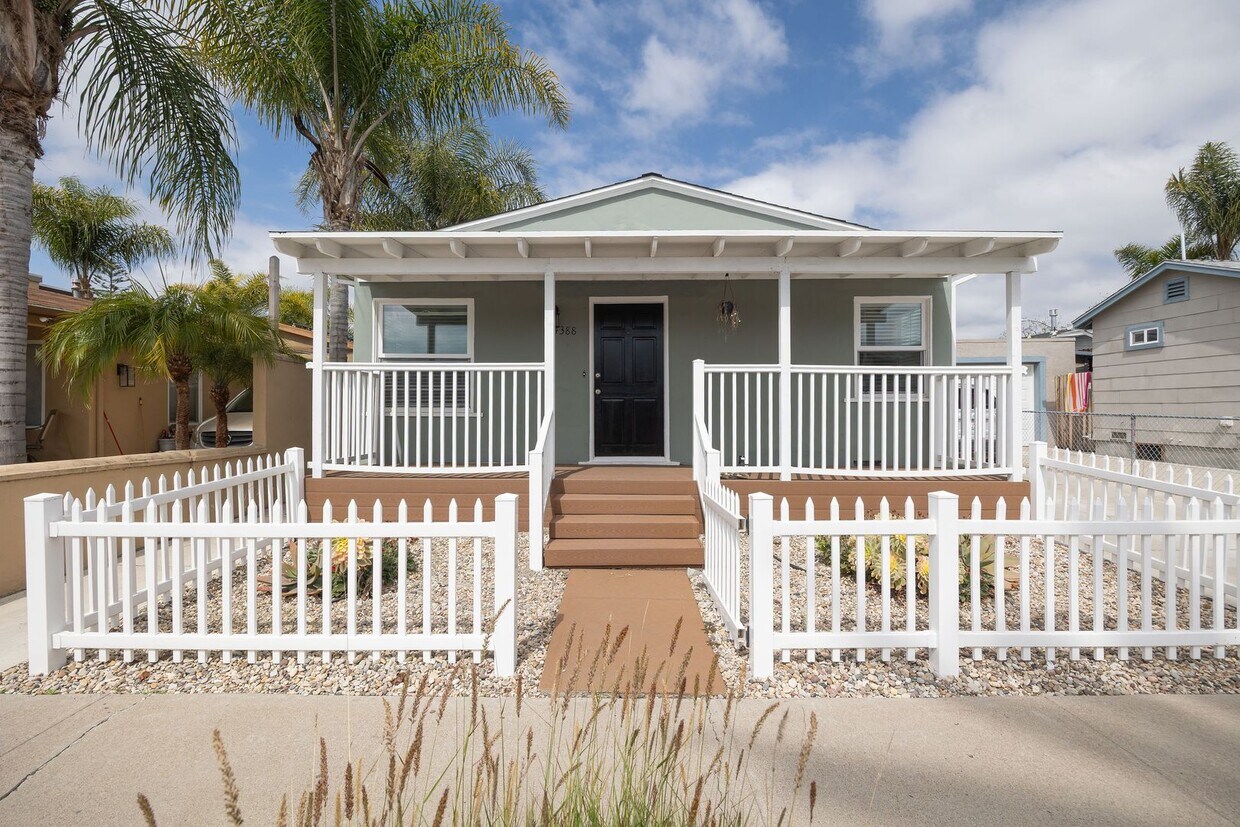 Foto principal - Cozy 2bed/1bath in Normal Heights now avai...