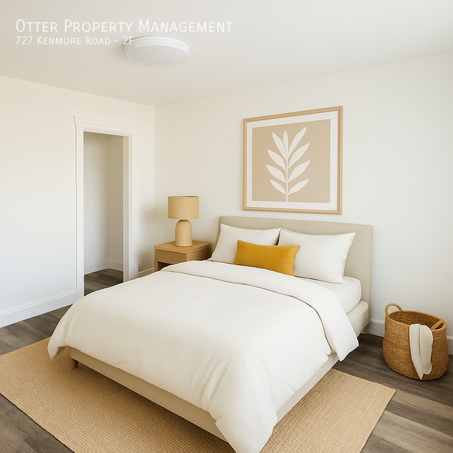 Building Photo - 727 Kenmore Rd