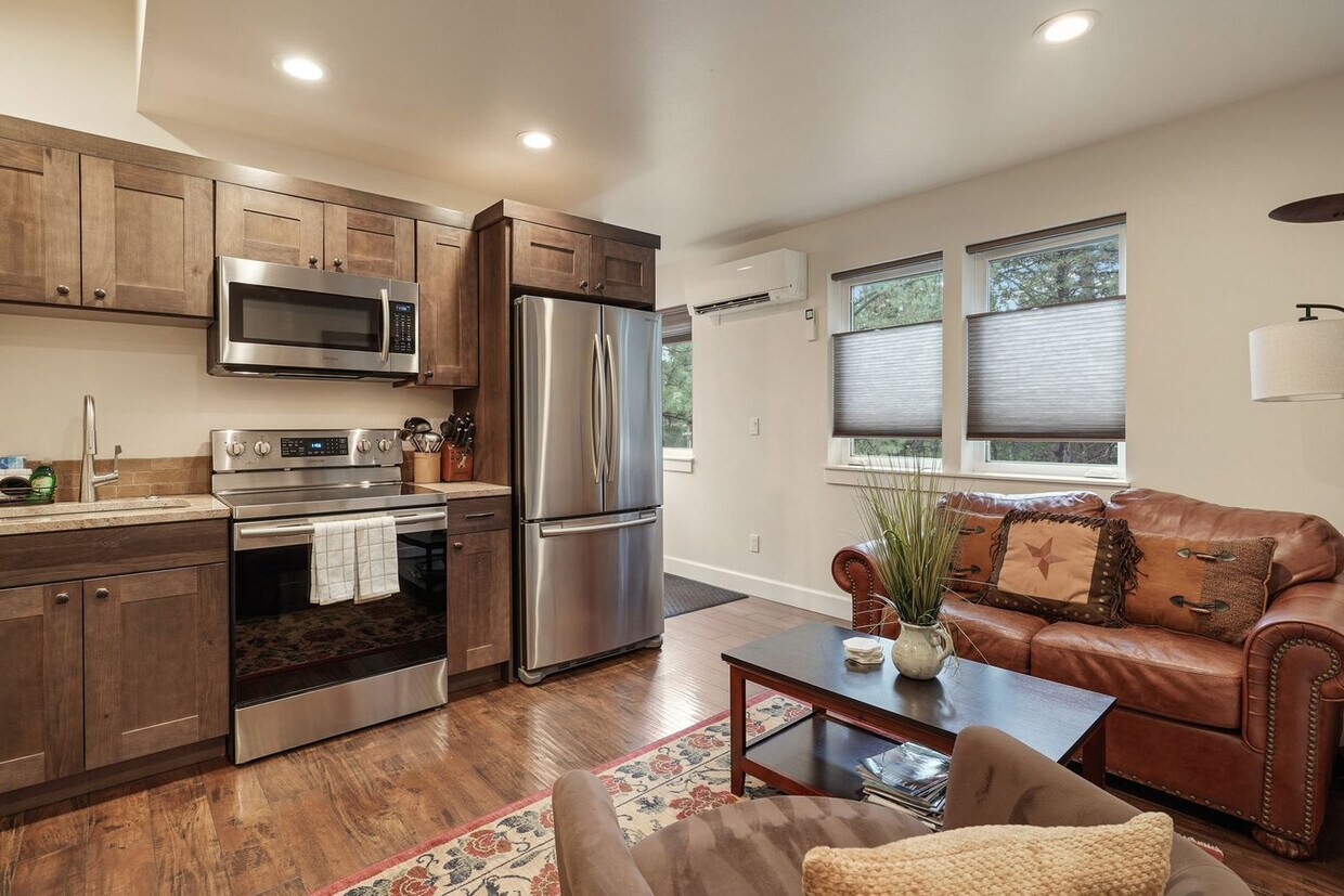 Foto principal - 19576 SW Century Dr