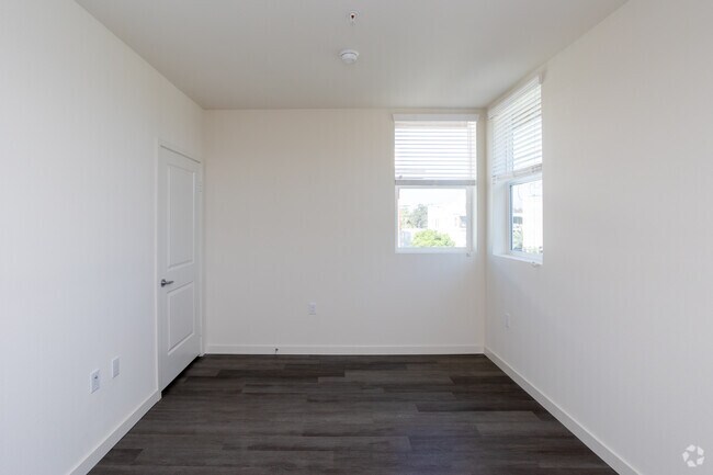 Plano del piso B, 1BR, 1BA - 54 metros cuadrados - The Centennial Apartments - 10555 Bloomfield