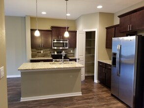 Building Photo - 9061 Burkwood Dr