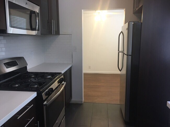 Building Photo - 5227 Corteen Pl