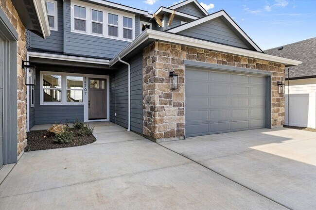 Foto del edificio - 4 Bedroom For Rent in The Estates of Dry Creek Ranch – Boise, Idaho