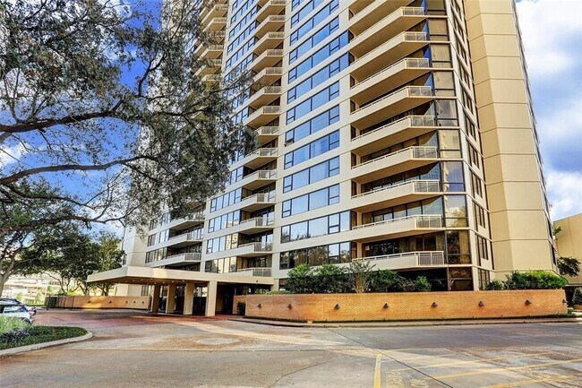 Foto del edificio - 15 Greenway Plz
