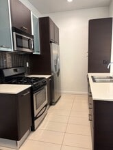 Interior Photo - 801 North
