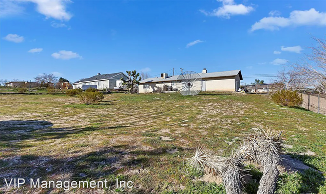 Building Photo - 3 br, 2 bath House - 18615 Willow St