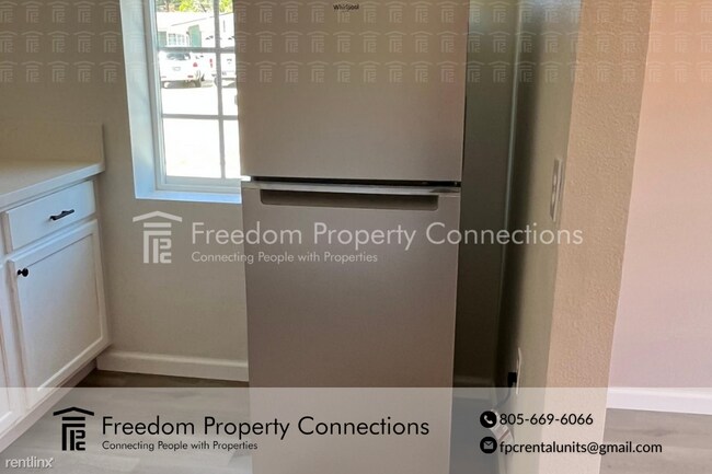 Building Photo - 1 br, 1 bath Duplex - 3610 Via Lato B