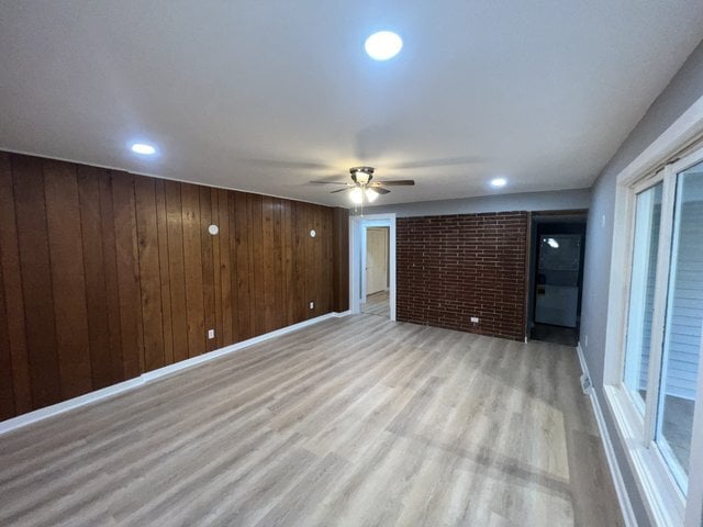 Foto del edificio - 1108 E 9th St