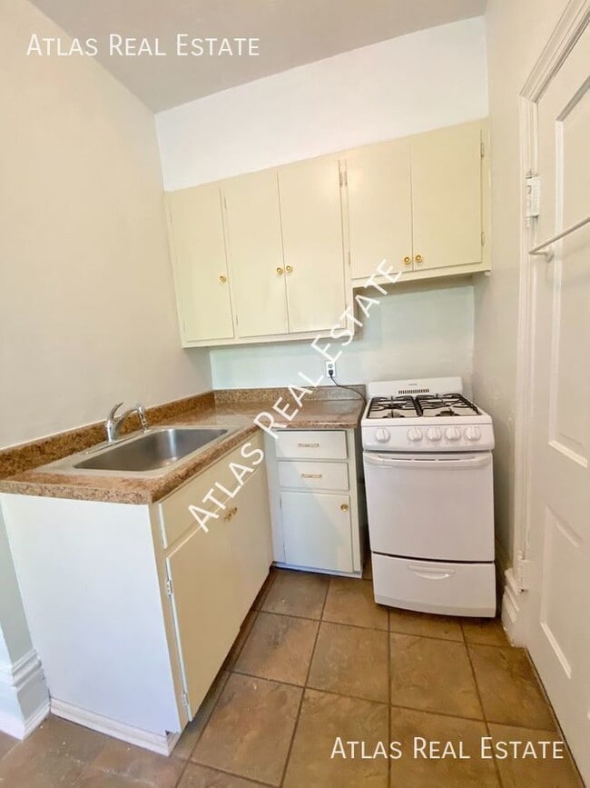 Building Photo - 1410 N Gilpin Street