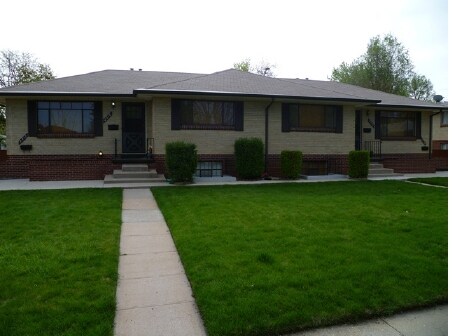 Primary Photo - 2510-2512 S Williams St