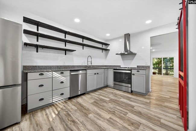 Building Photo - 298 Outrigger Ln