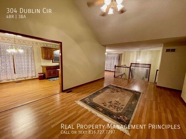 Building Photo - 304 Dublin Cir