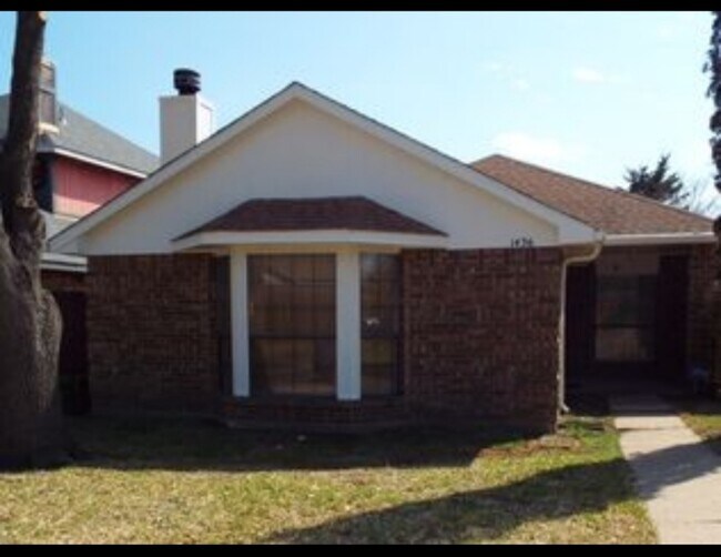 Photo - 1436 Wheatfield Dr House