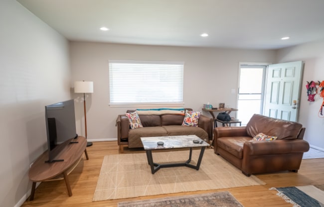 Foto del edificio - 4020 Eldridge St