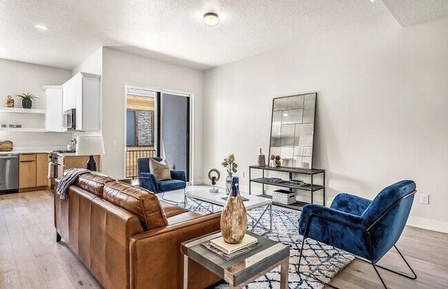 Foto del edificio - 869 S Washington St