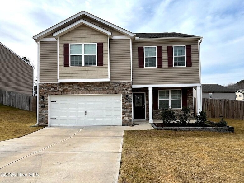 Foto principal - 275 Roberts Pl